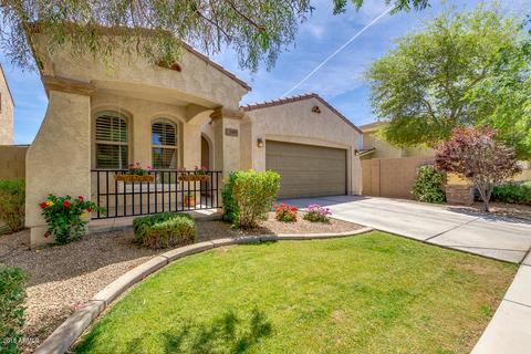 1489 S Buckaroo Trl, Gilbert, AZ 85296 photo 2