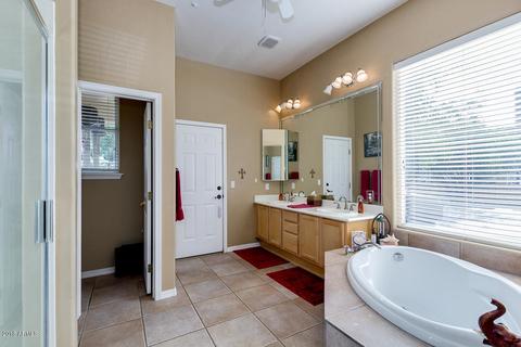 2753 E Arrowhead Trl, Gilbert, AZ 85297 photo 10