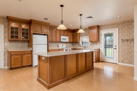 3907 W Morrow Dr, Glendale, AZ 85308 photo 10