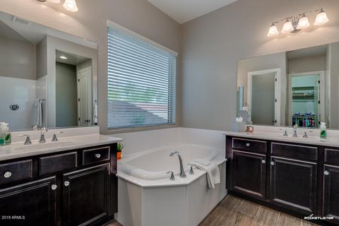 2348 E Galileo Dr, Gilbert, AZ 85298 photo 23