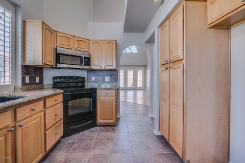 3842 E Thunderhill Pl, Phoenix, AZ 85044 photo 3