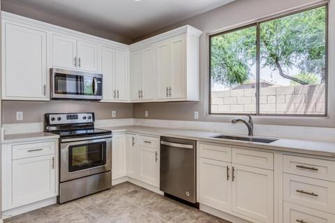 3261 E Macaw Ct, Gilbert, AZ 85297 photo 9