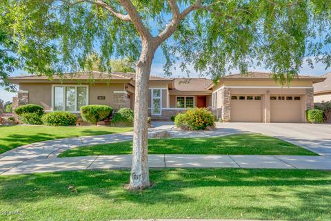 2784 E Washington Ct, Gilbert, AZ 85234 photo 1
