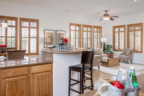2784 E Washington Ct, Gilbert, AZ 85234 photo 12