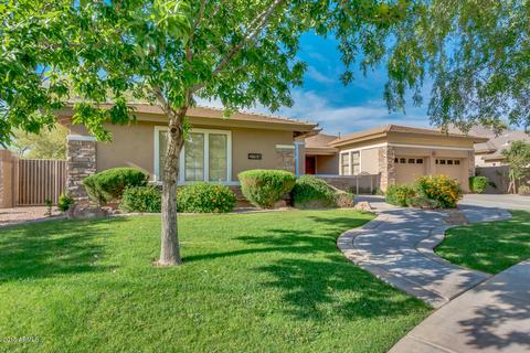 2784 E Washington Ct, Gilbert, AZ 85234 photo 7