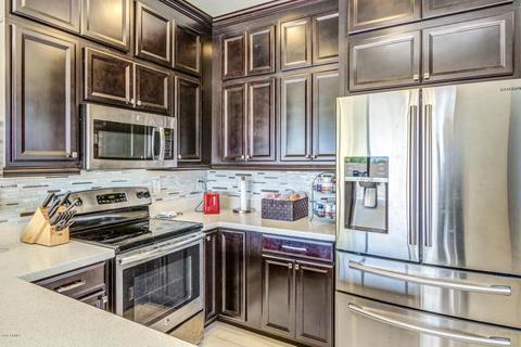 852 E Constance Way, Phoenix, AZ 85042 photo 2