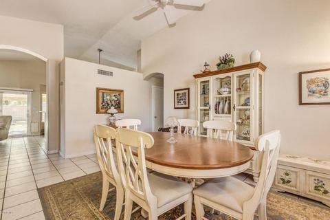 3437 E Sequoia Dr, Phoenix, AZ 85050 photo 5