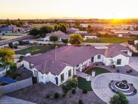 2545 E Cattle Dr, Gilbert, AZ 85297 photo 3