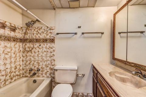 4226 W Echo Ln, Phoenix, AZ 85051 photo 10