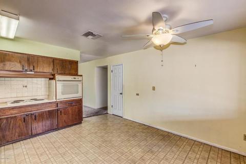 4226 W Echo Ln, Phoenix, AZ 85051 photo 18