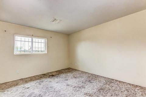 4226 W Echo Ln, Phoenix, AZ 85051 photo 13