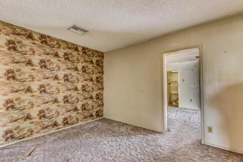 4226 W Echo Ln, Phoenix, AZ 85051 photo 16