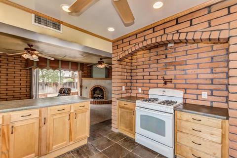 2313 E Lincoln Dr, Phoenix, AZ 85016 photo 7