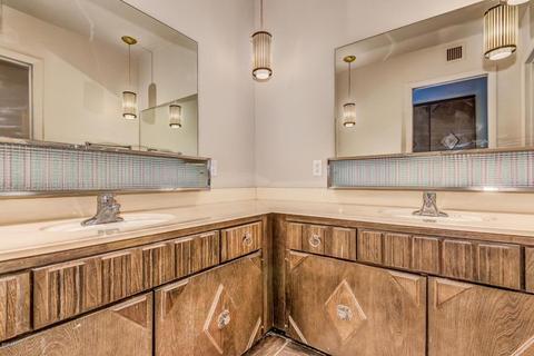 2313 E Lincoln Dr, Phoenix, AZ 85016 photo 11
