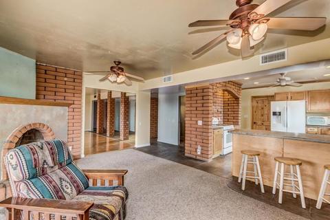2313 E Lincoln Dr, Phoenix, AZ 85016 photo 1