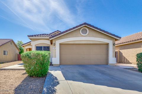 654 S Hazel Ct, Gilbert, AZ 85296 photo 1