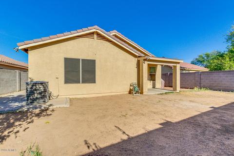 654 S Hazel Ct, Gilbert, AZ 85296 photo 9