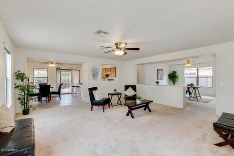 654 S Hazel Ct, Gilbert, AZ 85296 photo 5