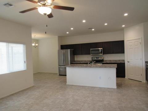 2445 E Tamarisk Ave, Phoenix, AZ 85040 photo 4