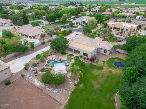 4375 E Caroline Ln, Gilbert, AZ 85296 photo 9