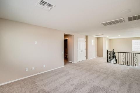 3048 E Santa Fe Ln, Gilbert, AZ 85297 photo 13