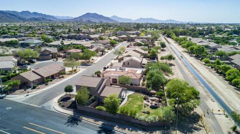 1544 E Desert Ln, Phoenix, AZ 85042 photo 5