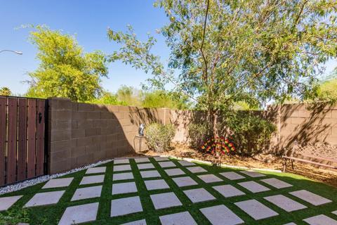 1544 E Desert Ln, Phoenix, AZ 85042 photo 18