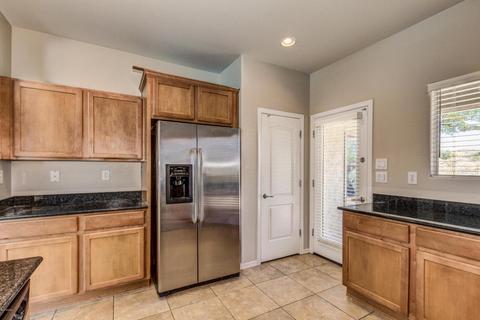 27723 N 18th Dr, Phoenix, AZ 85085 photo 13