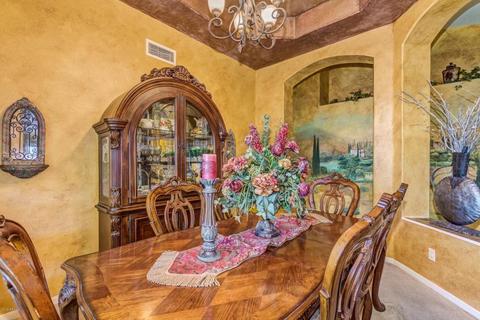 310 S Cobblestone Dr, Gilbert, AZ 85296 photo 11