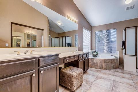 310 S Cobblestone Dr, Gilbert, AZ 85296 photo 30