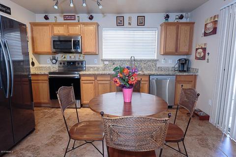 1108 E Parkview Ct, Gilbert, AZ 85295 photo 11