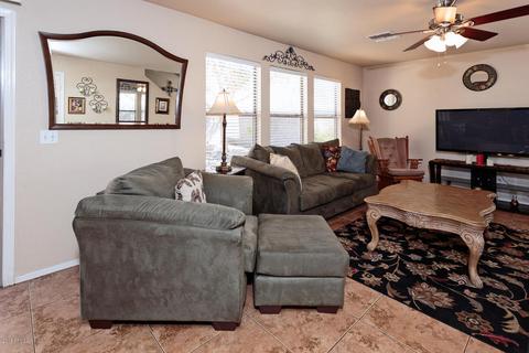 1108 E Parkview Ct, Gilbert, AZ 85295 photo 9