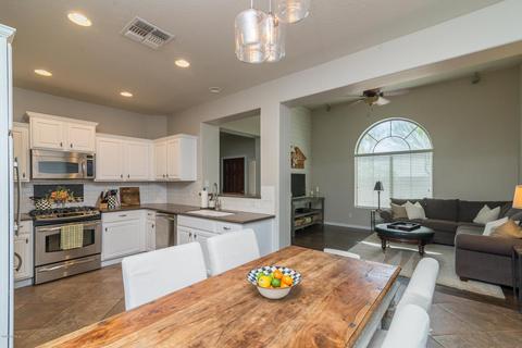 3981 E Melinda Dr, Phoenix, AZ 85050 photo 8