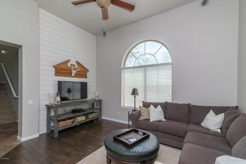 3981 E Melinda Dr, Phoenix, AZ 85050 photo 9