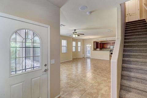 4373 E Selena Dr, Phoenix, AZ 85050 photo 4
