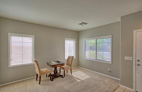2846 E Devon Ct, Gilbert, AZ 85296 photo 2