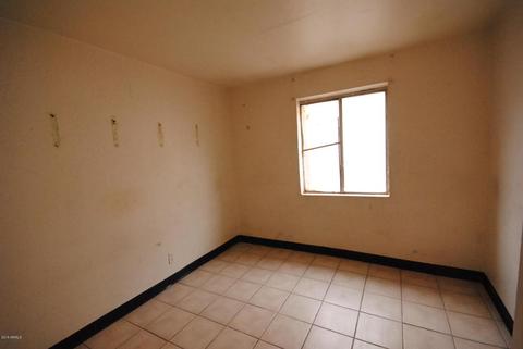 1121 W Apache St, Phoenix, AZ 85007 photo 7