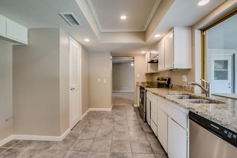 2212 E Lincoln Dr, Phoenix, AZ 85016 photo 6