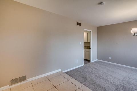 2212 E Lincoln Dr, Phoenix, AZ 85016 photo 3