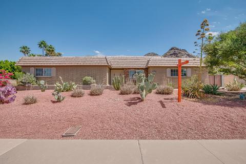 2212 E Lincoln Dr, Phoenix, AZ 85016 photo 1