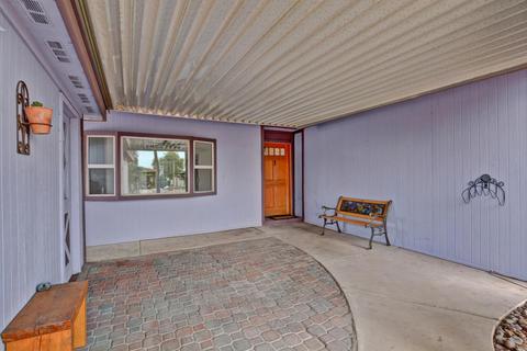 8251 E Cactus Dr, Mesa, AZ 85208 photo 2