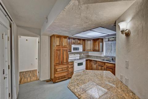 8251 E Cactus Dr, Mesa, AZ 85208 photo 11