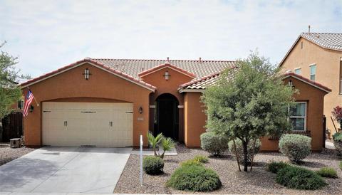 2035 E Brigadier Dr, Gilbert, AZ 85298 photo 1