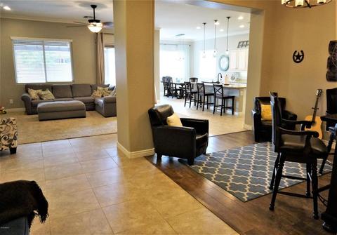 2035 E Brigadier Dr, Gilbert, AZ 85298 photo 2