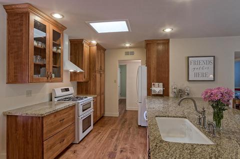 1240 E Tuckey Ln, Phoenix, AZ 85014 photo 10