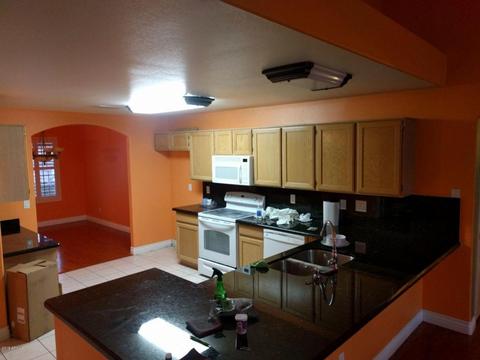 626 W Comstock Dr, Gilbert, AZ 85233 photo 3