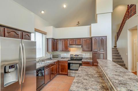 10426 E Knowles Ave, Mesa, AZ 85209 photo 3