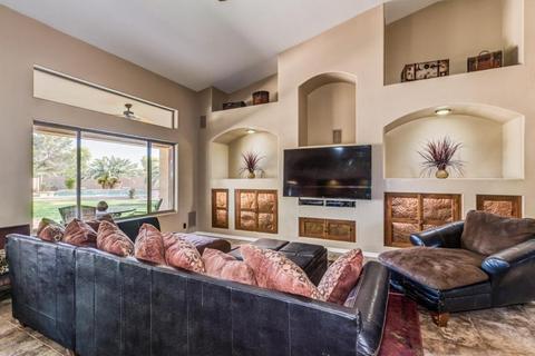 681 E Constitution Dr, Gilbert, AZ 85296 photo 10