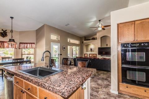 681 E Constitution Dr, Gilbert, AZ 85296 photo 15