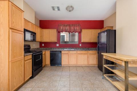 1979 E Harrison St, Gilbert, AZ 85295 photo 4